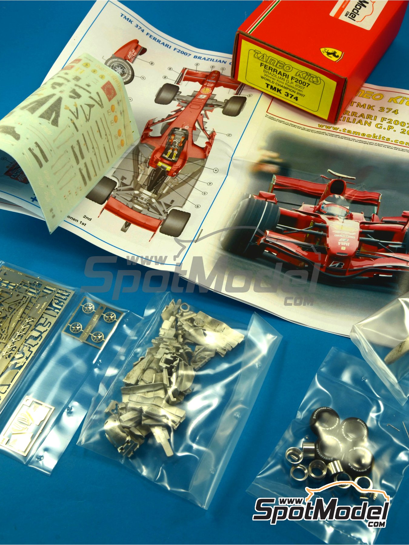 Tameo Kits TMK374: Car scale model kit 1/43 scale - Ferrari F2007